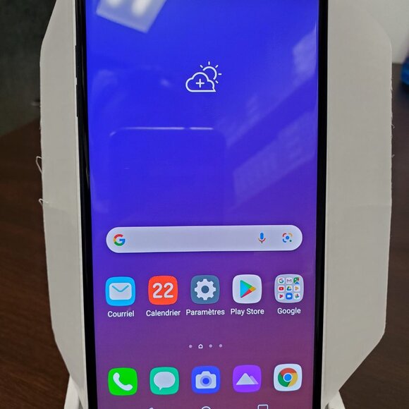 LG V35 ThinQ 64GB Black, Unlocked. In good condition !!! - Picture 7 of 9